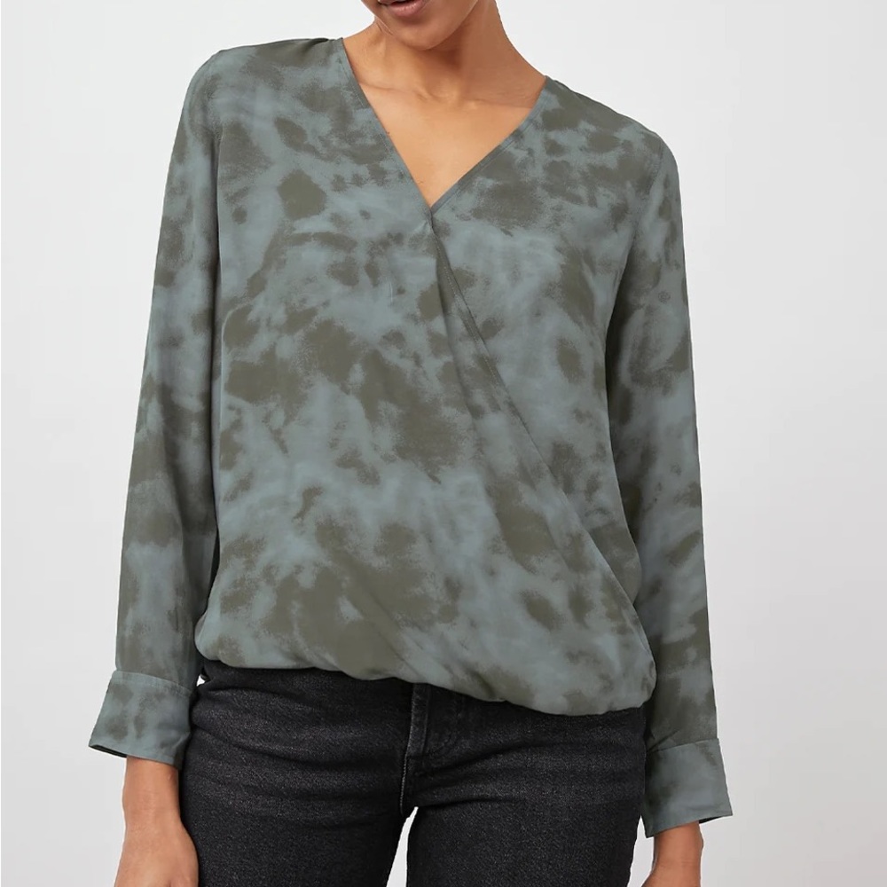 NWT Rails Hillary Top Slate Tie Dye Sz S Blouse
